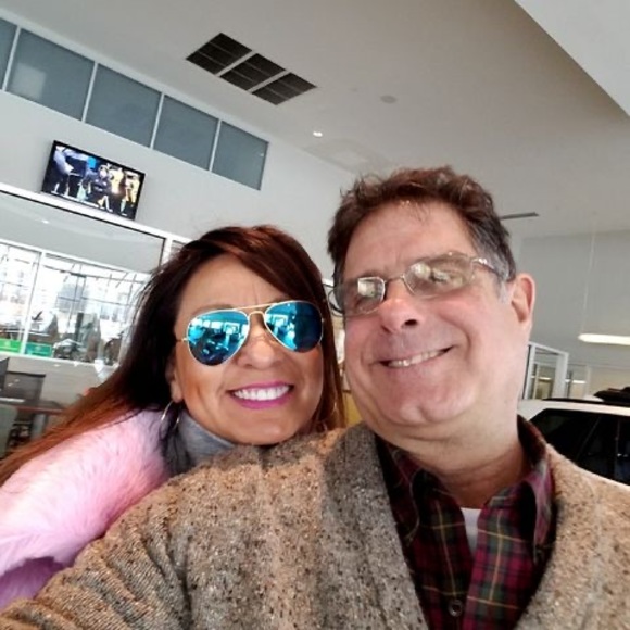 Meet your Posher, Elvia - Picture 1 of 1